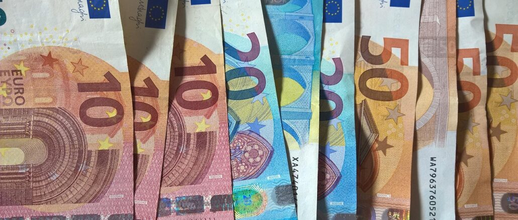 Wie viel zahlt das Jobcenter Miete für 1 Person